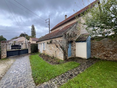Maison Bourgeoise A VENDRE - LUMIGNY NESLES ORMEAUX - 170 m2 - 449000€