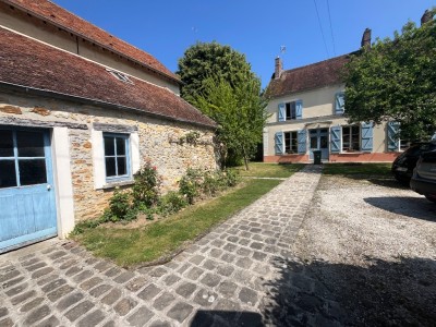 Maison Bourgeoise - LUMIGNY NESLES ORMEAUX - 170 m2 - VENDU