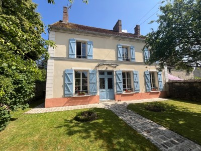 Maison Bourgeoise - LUMIGNY NESLES ORMEAUX - 170 m2 - VENDU