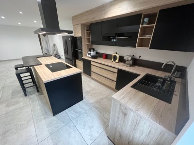 MAISON A VENDRE - MAISON ROUGE - 177.8 m2 - 252000€