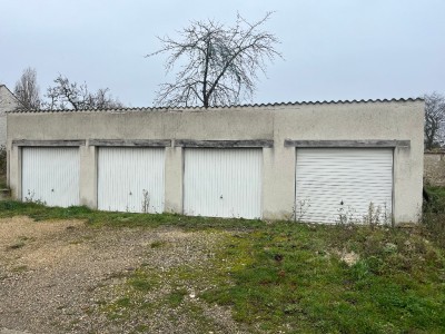 MAISON A VENDRE - MAISON ROUGE - 177.8 m2 - 197 000 €