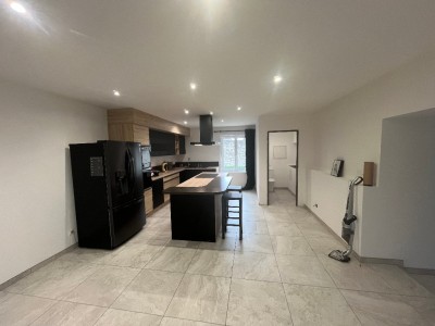 MAISON A VENDRE - MAISON ROUGE - 177.8 m2 - 197 000 €