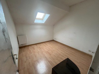 MAISON A VENDRE - MAISON ROUGE - 177.8 m2 - 197 000 €