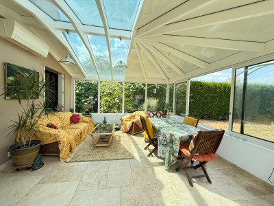 Maison indépendante A VENDRE - MARLES EN BRIE Centre du village - 207 m2 - 416 000 €