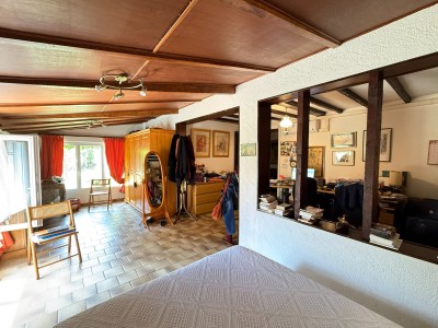 Maison indépendante A VENDRE - MARLES EN BRIE Centre du village - 207 m2 - 416 000 €