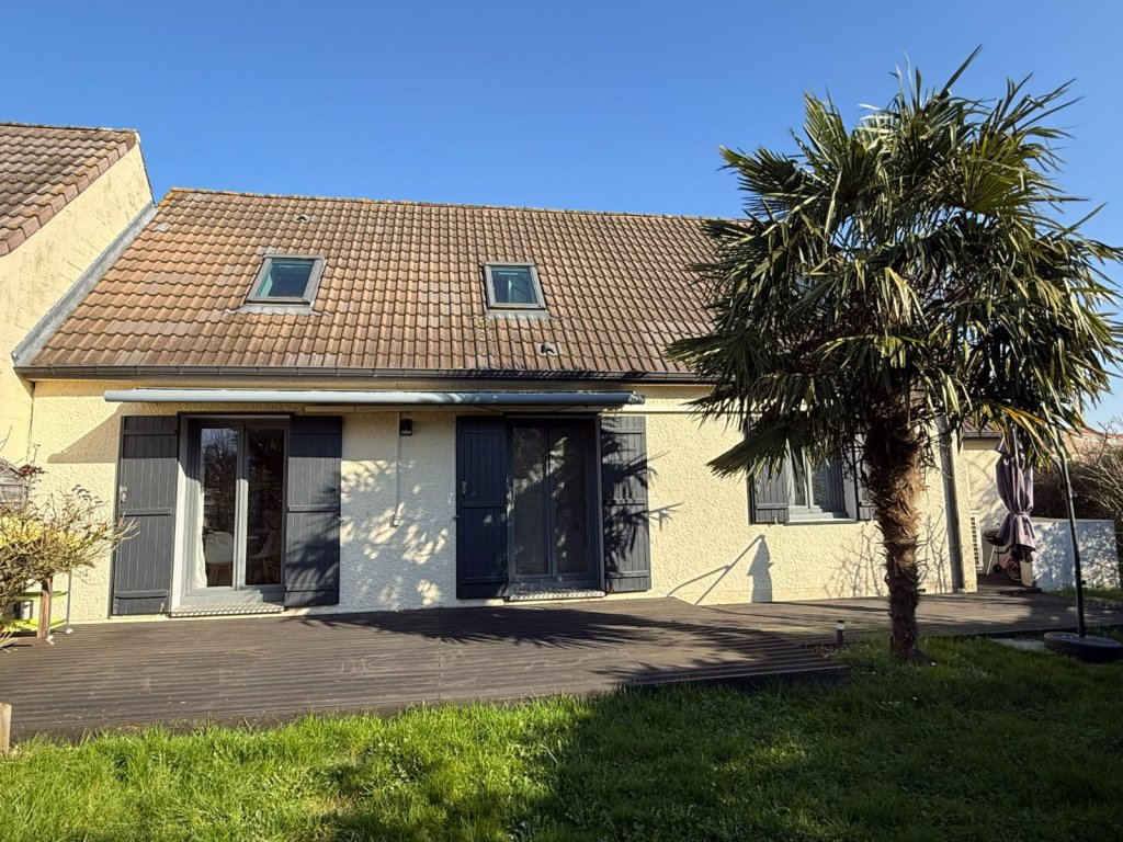 Maison traditionnelle - MORMANT - 125 m2 - VENDU