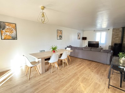 Maison traditionnelle - MORMANT - 125 m2 - VENDU