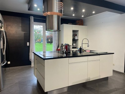 Maison traditionnelle A VENDRE - ROZAY EN BRIE - 142 m2 - 416000€