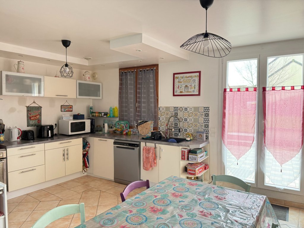 MAISON A VENDRE - PECY - 75 m2 - 229�000�&euro;