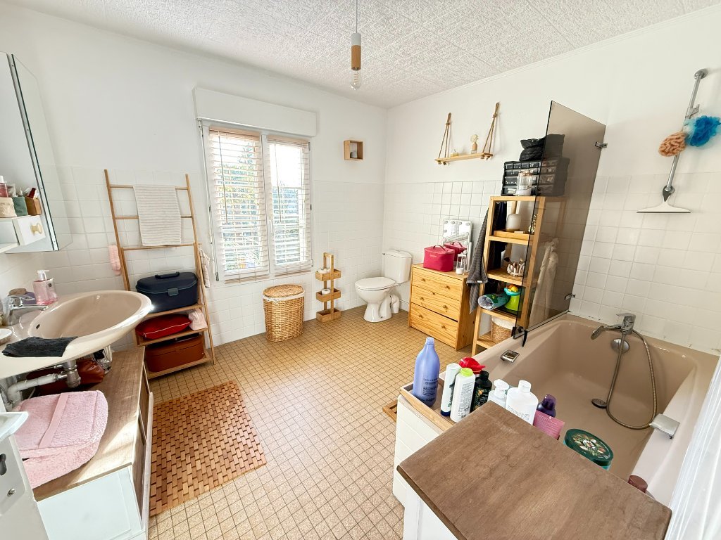 Maison Briarde Rurale - ROZAY EN BRIE Centre ville, commerces � pied - 136 m2 - VENDU