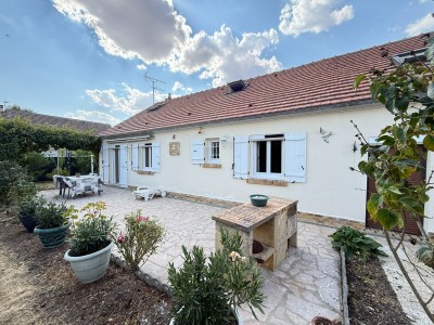 Maison traditionnelle A VENDRE - ROZAY EN BRIE quartier très calme - 110 m2 - 365 000 €