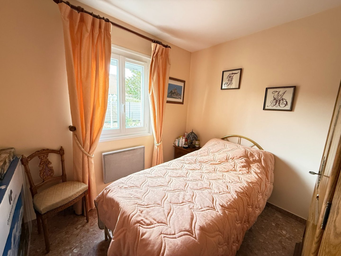 Maison traditionnelle A VENDRE - ROZAY EN BRIE quartier très calme - 110 m2 - 365 000 &euro;