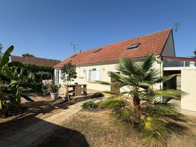 Maison traditionnelle A VENDRE - ROZAY EN BRIE quartier très calme - 110 m2 - 365 000 €