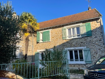 maison briarde A VENDRE - ROZAY EN BRIE - 280 m2 - 347000€