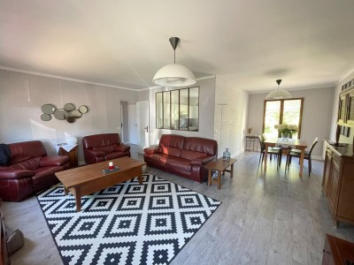 Maison traditionnelle A VENDRE - ROZAY EN BRIE - 105 m2 - 325000€