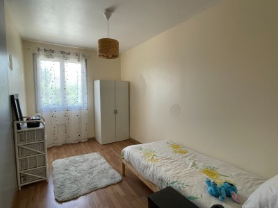 Maison individuelle, 2 logements A VENDRE - ROZAY EN BRIE - 135 m2 - 269000€