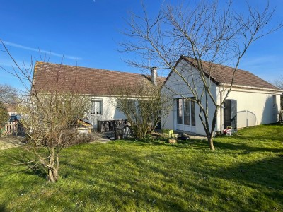 maison traditionnelle de PLAIN PIED - ROZAY EN BRIE - 142 m2 - VENDU