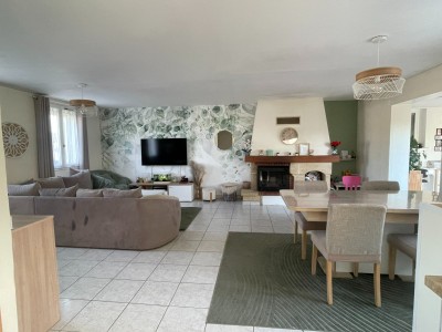 maison traditionnelle de PLAIN PIED - ROZAY EN BRIE - 142 m2 - VENDU