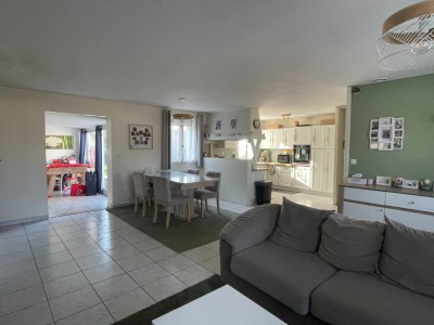 maison traditionnelle de PLAIN PIED - ROZAY EN BRIE - 142 m2 - VENDU