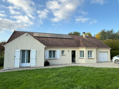 maison traditionnelle de Plain Pied + piscine A VENDRE - ROZAY EN BRIE - 262.29 m2 - 470000€