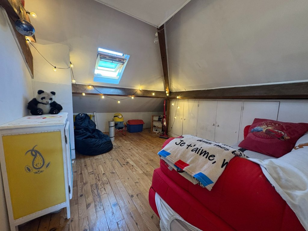 Une maison individuelle - ROZAY EN BRIE - 92 m2 - VENDU