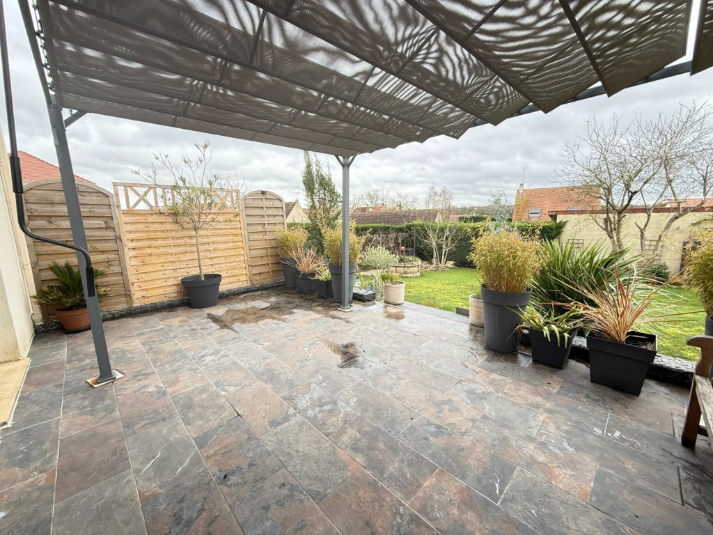 MAISON TRADITIONNELLE A VENDRE - ROZAY EN BRIE - 150 m2 - 429�000�&euro;