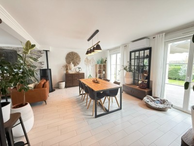 MAISON TRADITIONNELLE A VENDRE - ROZAY EN BRIE - 150 m2 - 429�000�&euro;