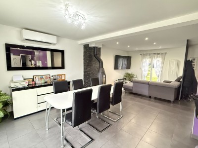 maison traditionnelle A VENDRE - ROZAY EN BRIE - 148.46 m2 - 345�000�&euro;