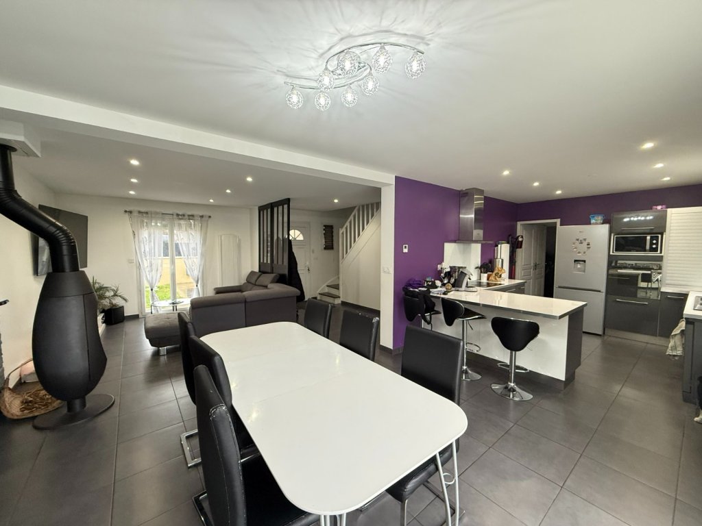 maison traditionnelle - ROZAY EN BRIE - 148.46 m2 - VENDU