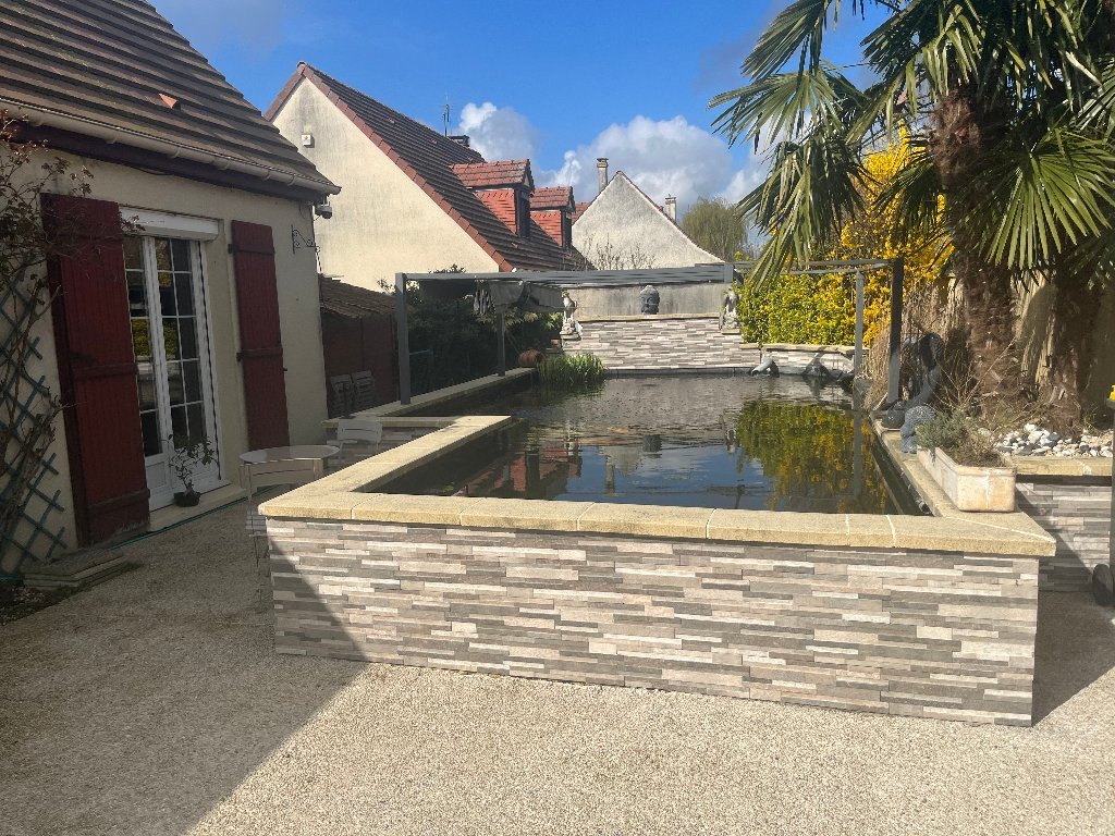 MAISON A VENDRE - ROZAY EN BRIE - 144 m2 - 380�000�&euro;