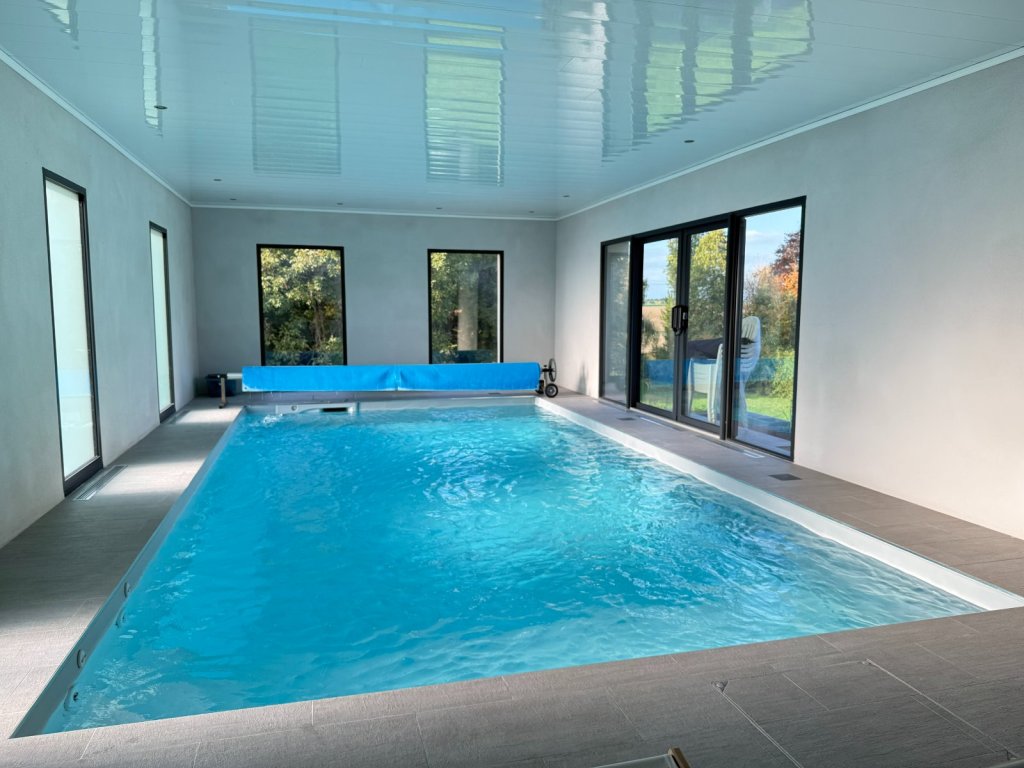 maison traditionnelle de Plain Pied + piscine A VENDRE - ROZAY EN BRIE - 262.29 m2 - 470�000�&euro;