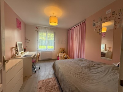 maison traditionnelle de Plain Pied + piscine A VENDRE - ROZAY EN BRIE - 262.29 m2 - 470�000�&euro;