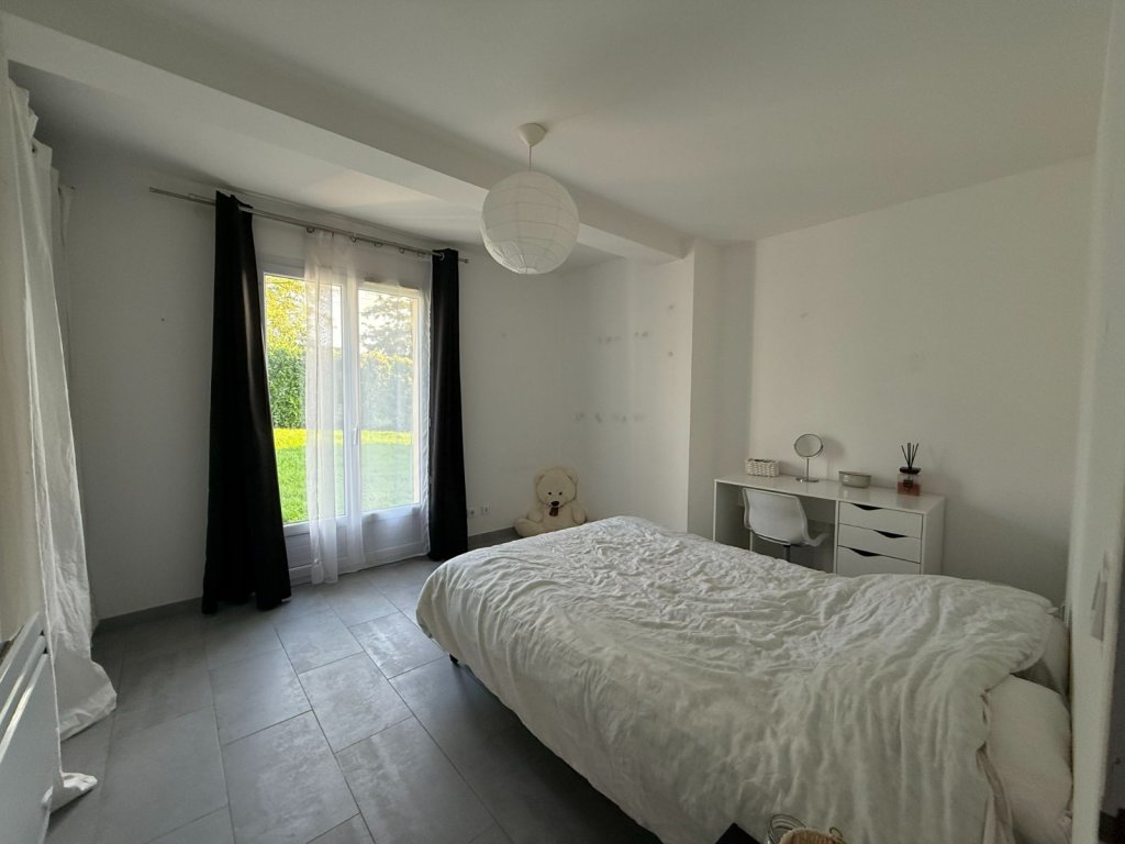 maison traditionnelle de Plain Pied + piscine A VENDRE - ROZAY EN BRIE - 262.29 m2 - 470�000�&euro;