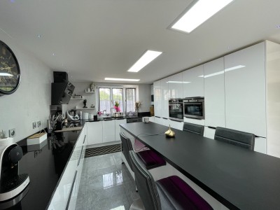 Maison briarde A VENDRE - ROZAY EN BRIE - 145 m2 - 352 000 &euro;