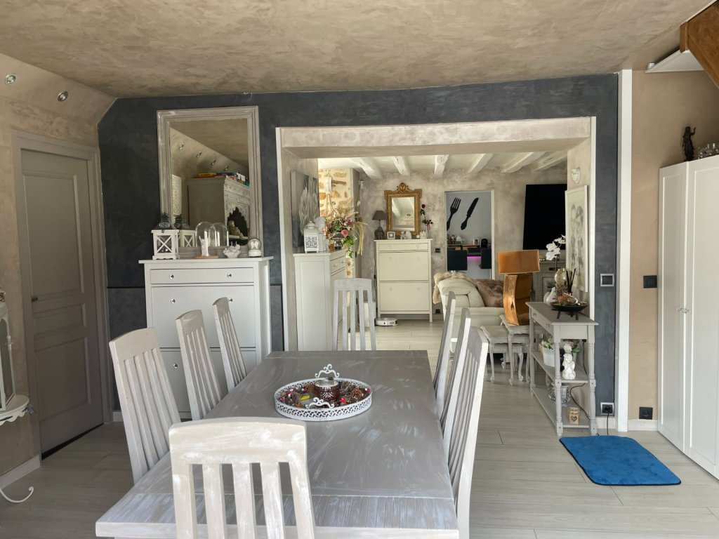Maison briarde A VENDRE - ROZAY EN BRIE - 145 m2 - 352 000 &euro;