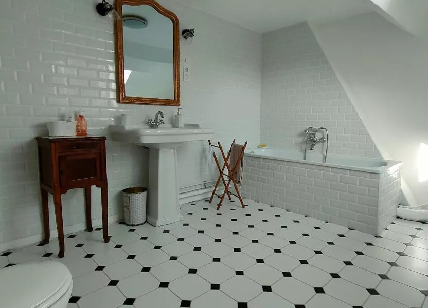 MAISON A VENDRE - ROZAY EN BRIE - 250 m2 - 425 000 &euro;