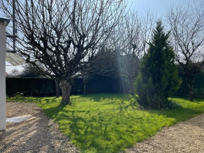 Maison , 2 chambres + bureau , garage, jardin - ROZAY EN BRIE - 90 m2 - VENDU