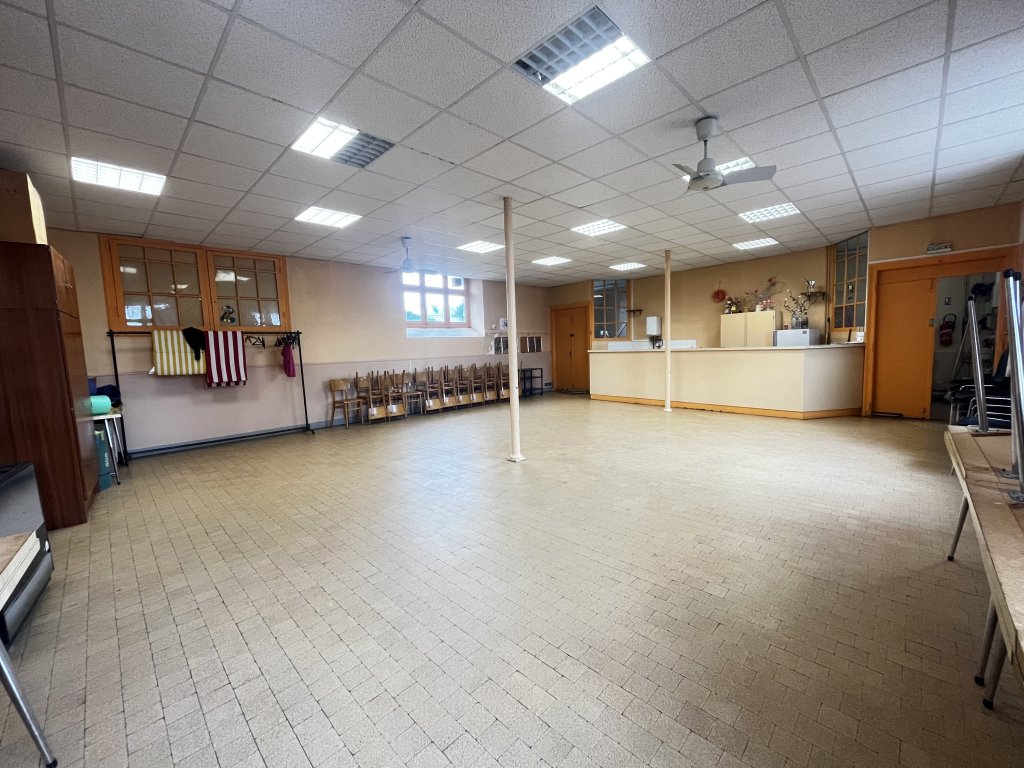 briarde A VENDRE - ROZAY EN BRIE - 260 m2 - 250 000 &euro;