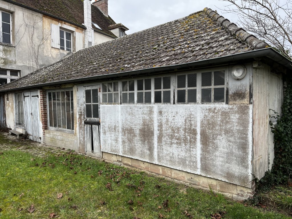 briarde A VENDRE - ROZAY EN BRIE - 260 m2 - 250 000 &euro;