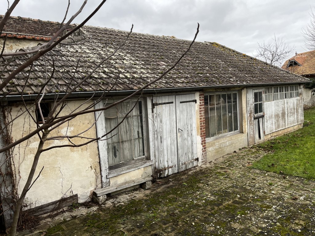 briarde A VENDRE - ROZAY EN BRIE - 260 m2 - 250 000 &euro;