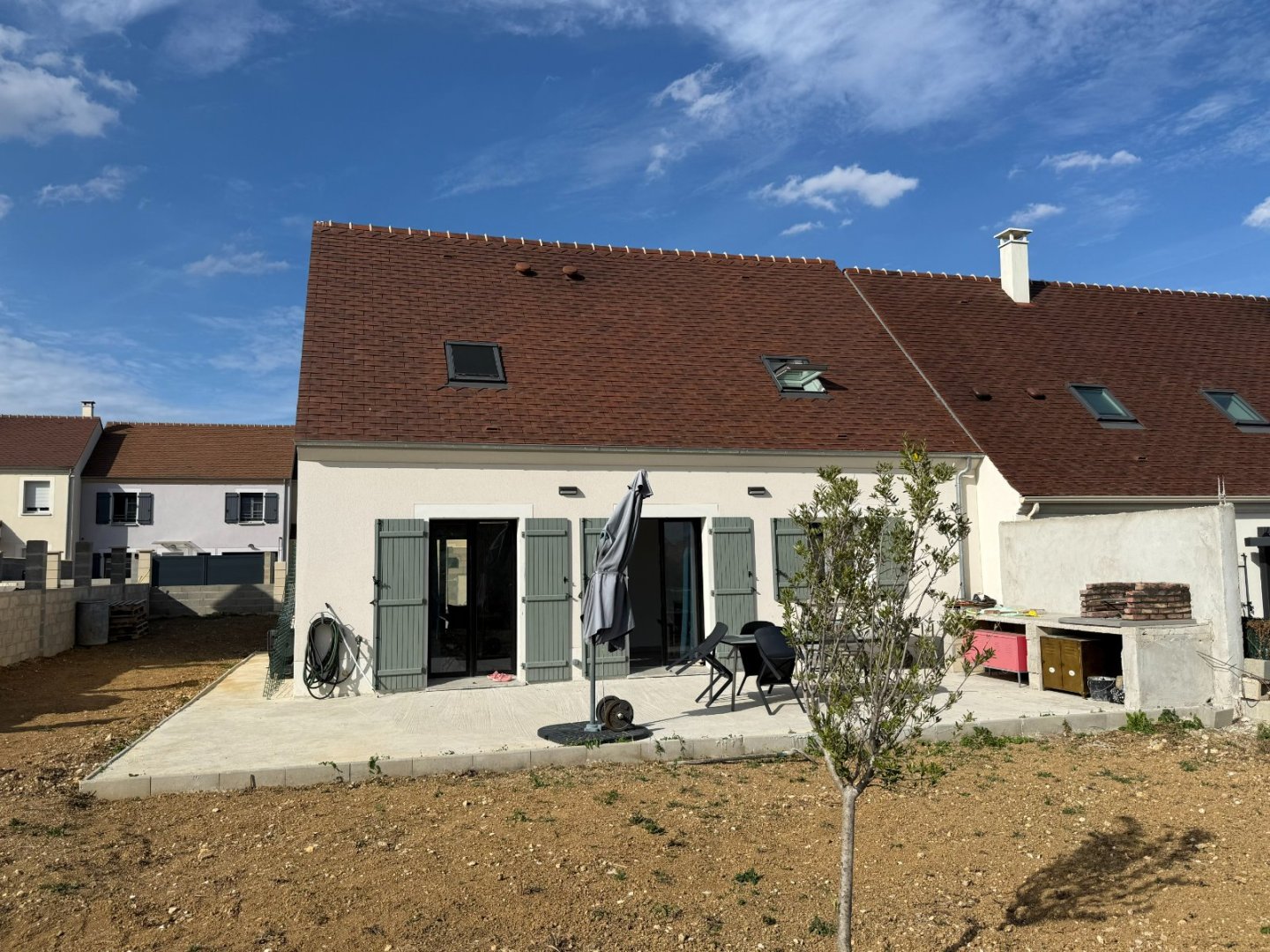 MAISON TRADITIONNELLE A VENDRE - ROZAY EN BRIE - 95 m2 - 289 000 &euro;