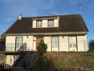 Maison traditionnelle A VENDRE - ROZAY EN BRIE - 142 m2 - 279 000 €