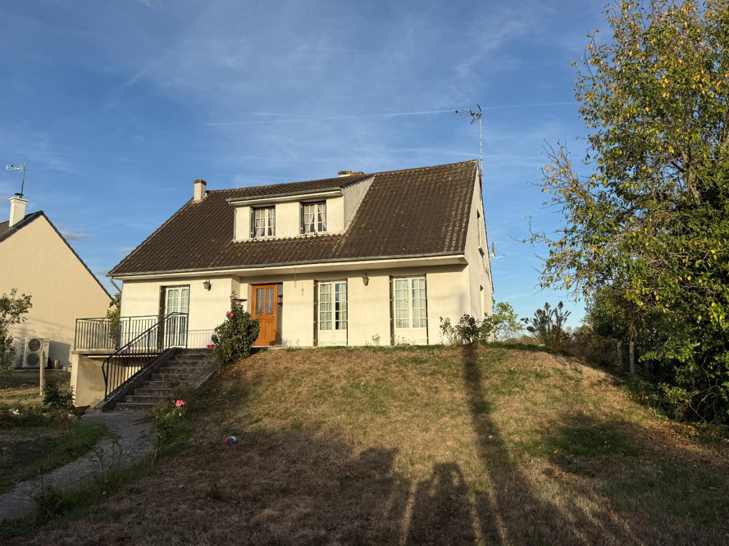 Maison traditionnelle A VENDRE - ROZAY EN BRIE - 142 m2 - 279 000 &euro;