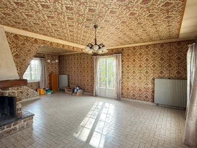 Maison traditionnelle A VENDRE - ROZAY EN BRIE - 142 m2 - 279 000 €