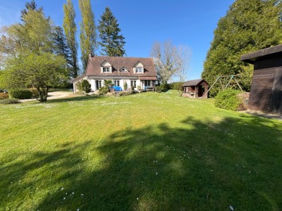 MAISON TRADITIONNELLE A VENDRE - TOUQUIN - 170 m2 - 395000€