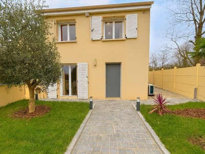 Maison traditionnelle RT2012 A VENDRE - TOURNAN EN BRIE - 140 m2 - 379000€