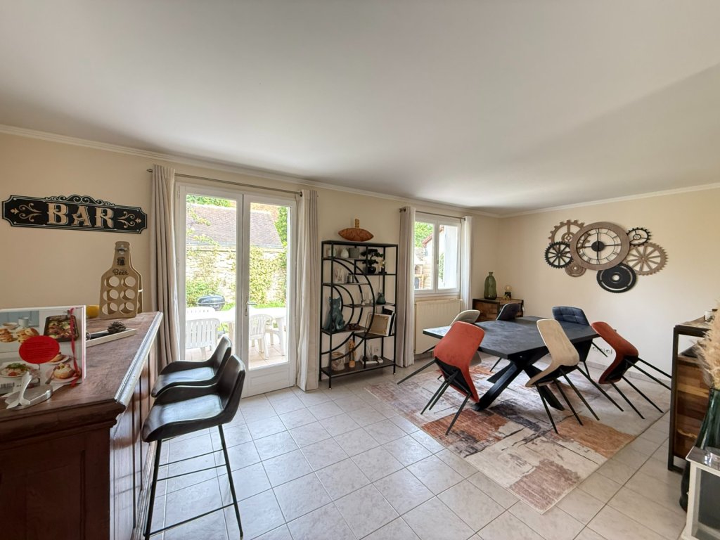 Maison Traditionnelle A VENDRE - TOURNAN EN BRIE - 181.42 m2 - 455 000 &euro;