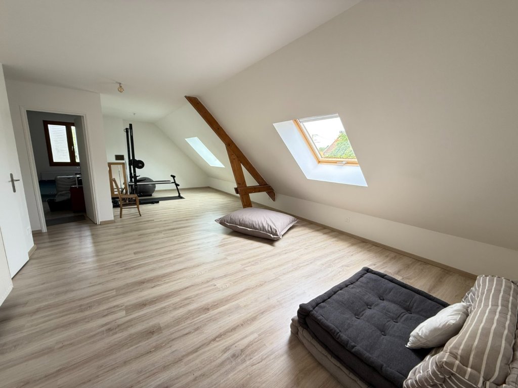 Maison Traditionnelle A VENDRE - TOURNAN EN BRIE - 181.42 m2 - 455 000 &euro;