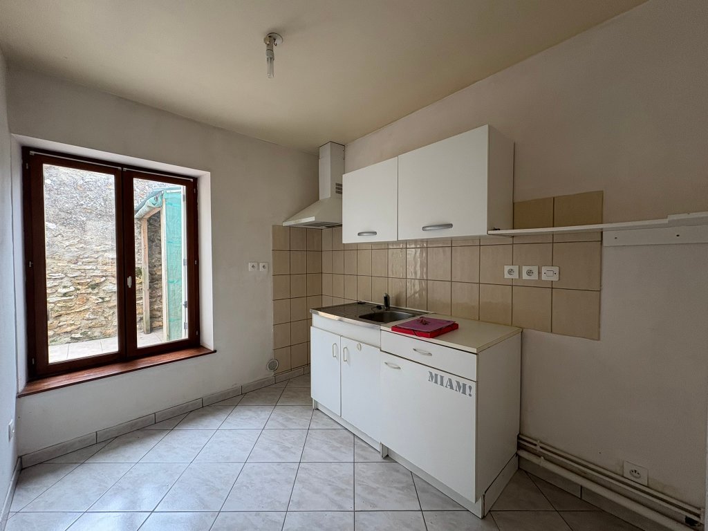 MAISON - VIELS MAISONS - 65 m2 - VENDU