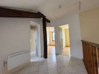 MAISON - VIELS MAISONS - 65 m2 - VENDU